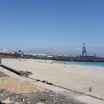 Vivienda Frente Al Mar 아파트 *