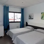 Vivienda Frente Al Mar 아파트